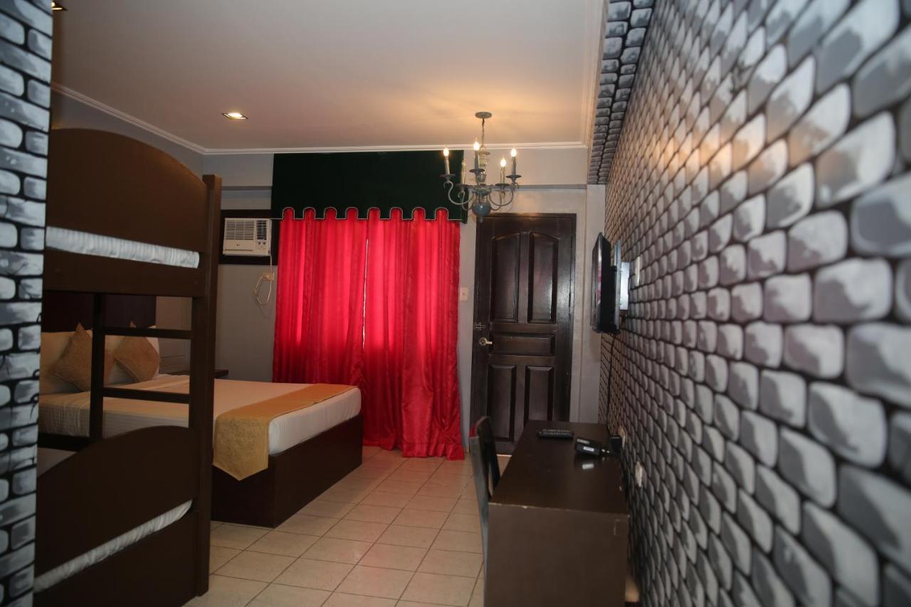 Eon Centennial Resort Hotel & Waterpark Iloilo City Ruang foto