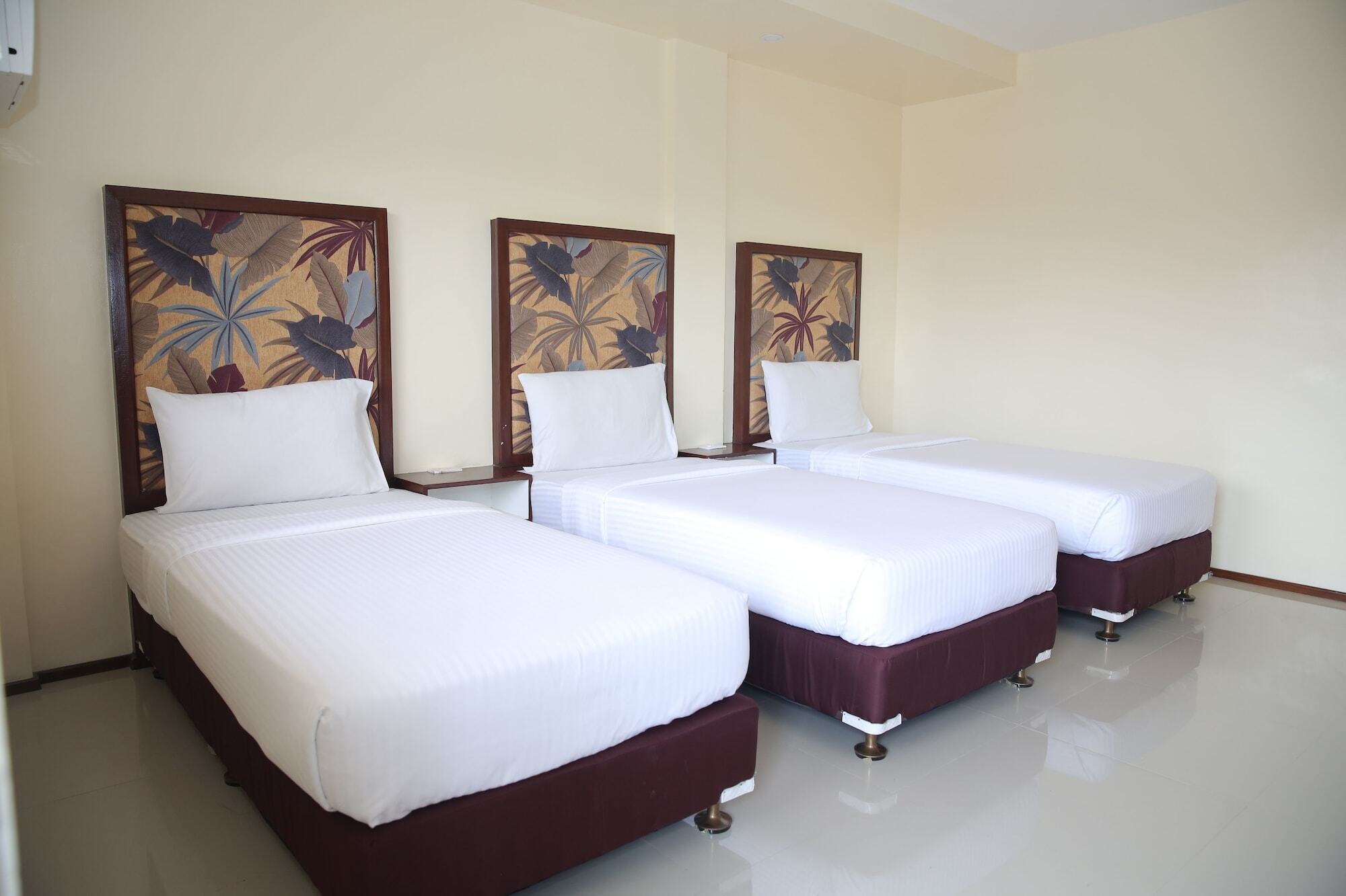 Eon Centennial Resort Hotel & Waterpark Iloilo City Bagian luar foto